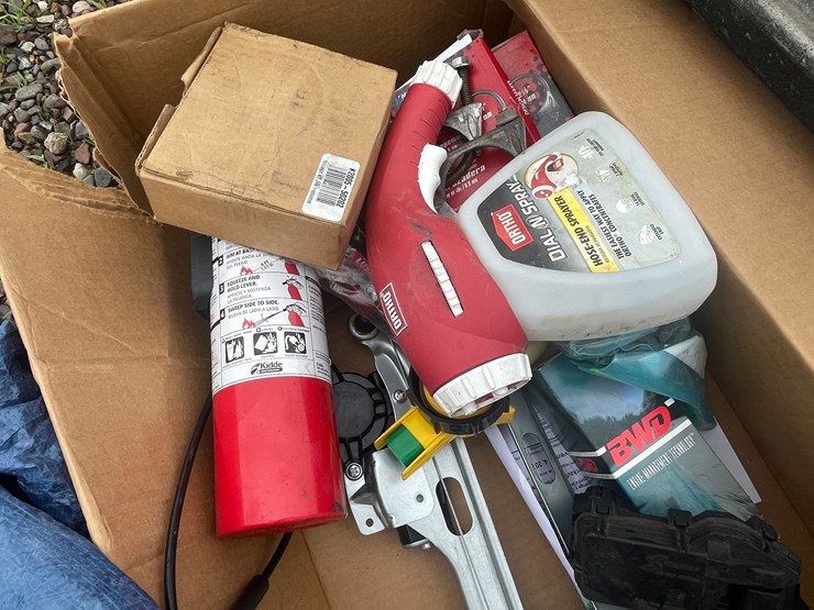 #4935-•-large-pile-of-shop-tools-and-supplies-image-18