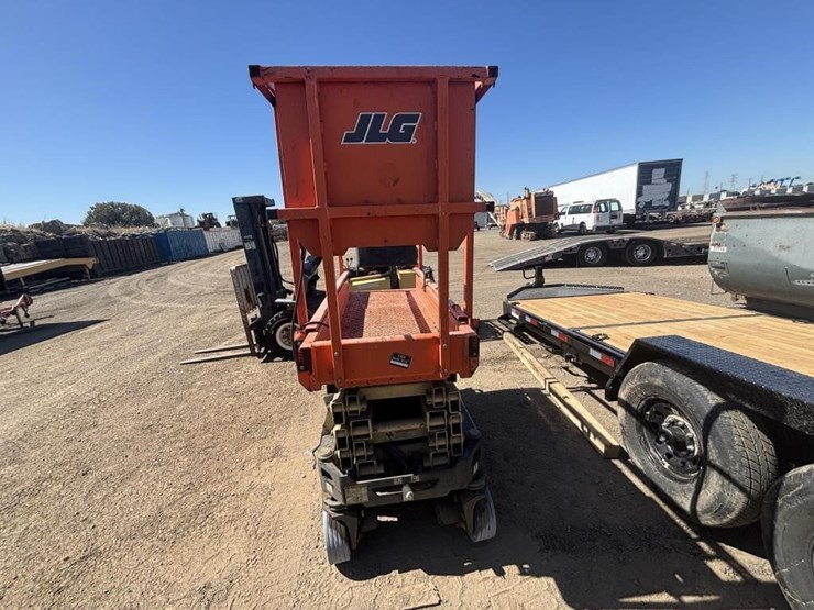 jlg-1932r-image-5