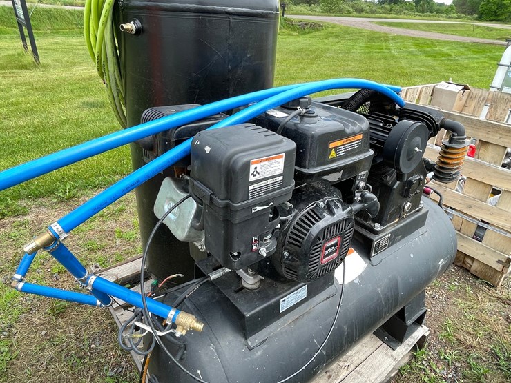 #4919-•-tmg-gas-powered-air-compressor-image-11