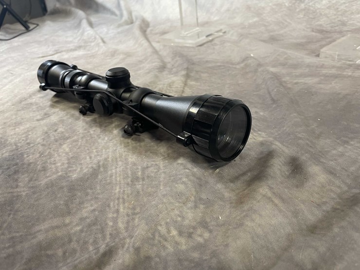 #1302-•-savage-93r17,-17-hmr-bolt-action-rifle,-sn:-748534,-(neenah,-wi)-image-19