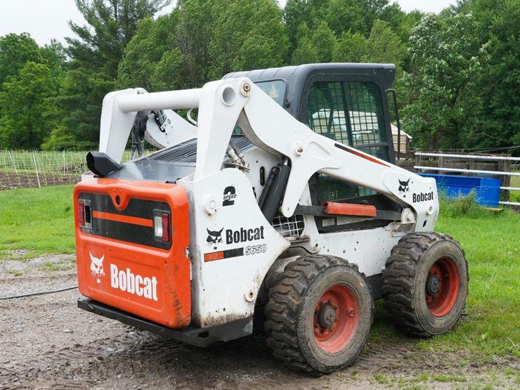 2015-bobcat-s650-image-5