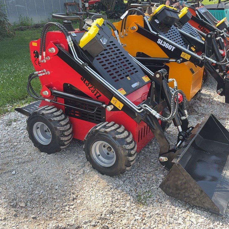 323TZ Walk-Behind Skid Steer Loader