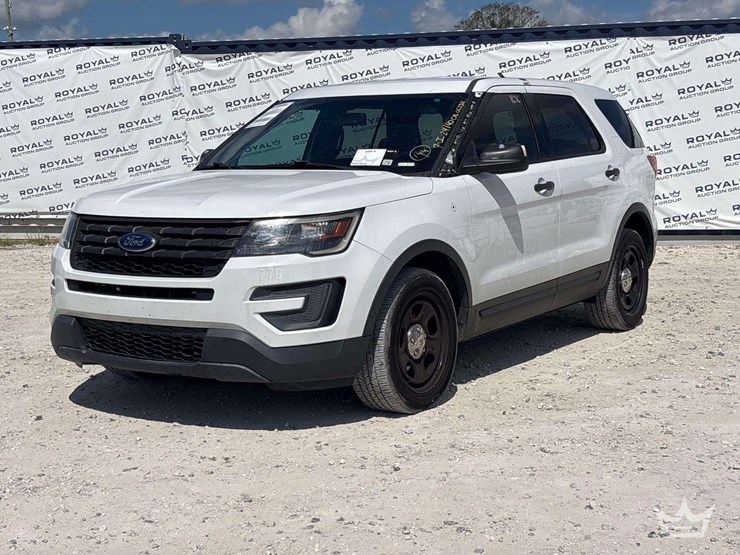 2018-ford-explorer-image-1