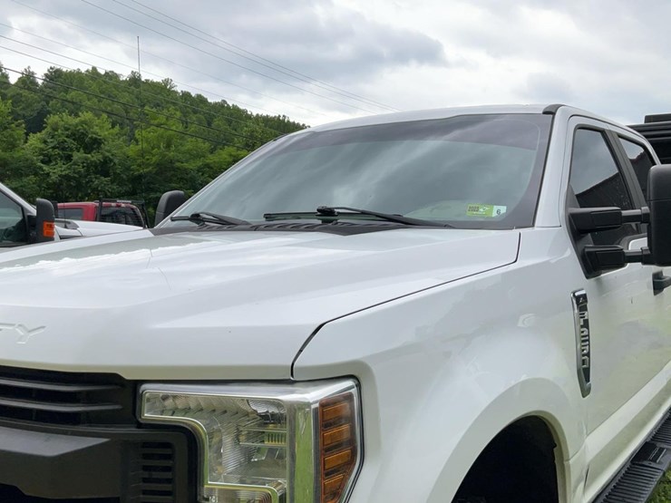 2018-ford-f250-image-27