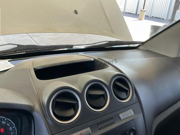 2012-ford-transit-connect-image-20