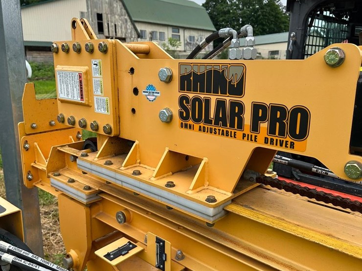 #104-•-2022-rhino-solar-pro-pile-driver-image-15