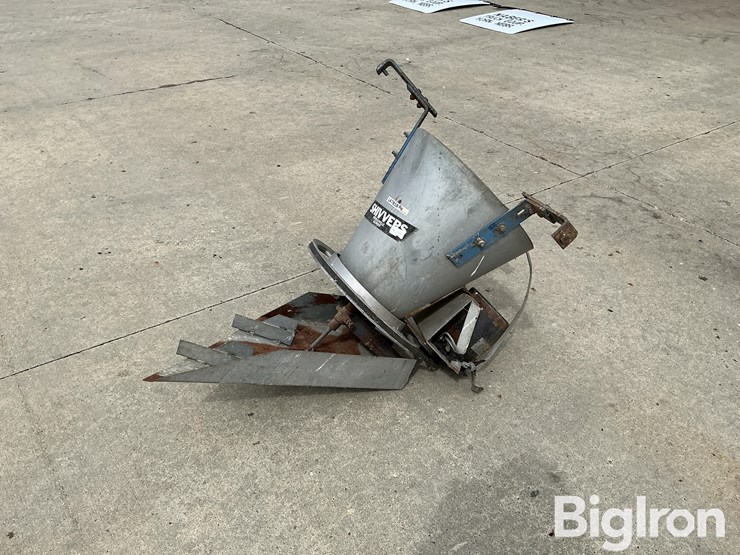 shivvers-electric-grain-spreader-image-1