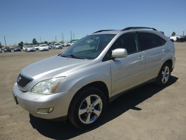 2006-lexus-rx330-image-1