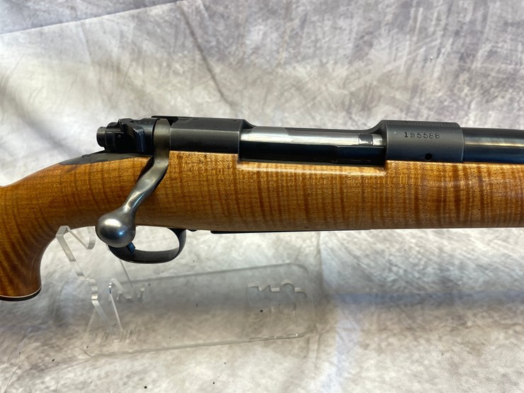 #2750-•-winchester-model-70-bolt-action-30-06-rifle-sn:-195588-(princeton,-mn)-image-8