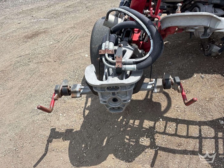 2015-toro-greensmaster-3300-triflex-commercial-greens-mower-image-6