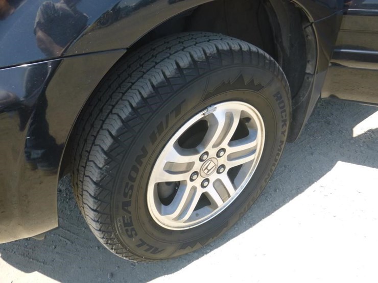 2004-honda-pilot-image-13