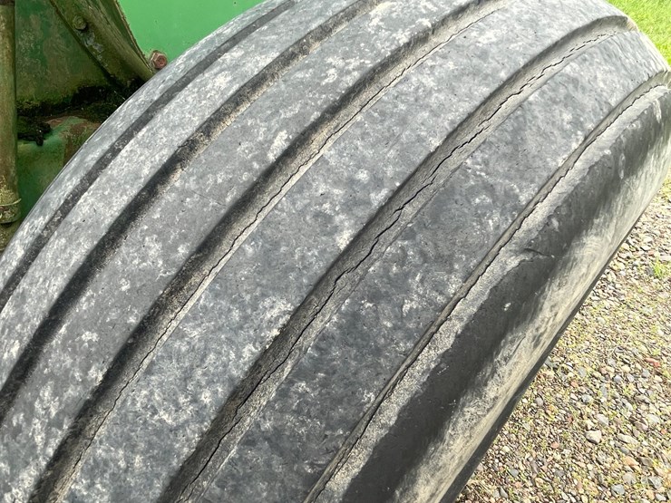 john-deere-3940-image-16