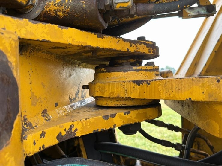 1989-komatsu-wa180-image-23