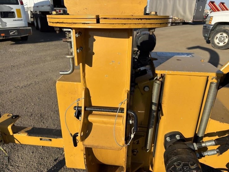 2019-vermeer-bc700xl-image-24
