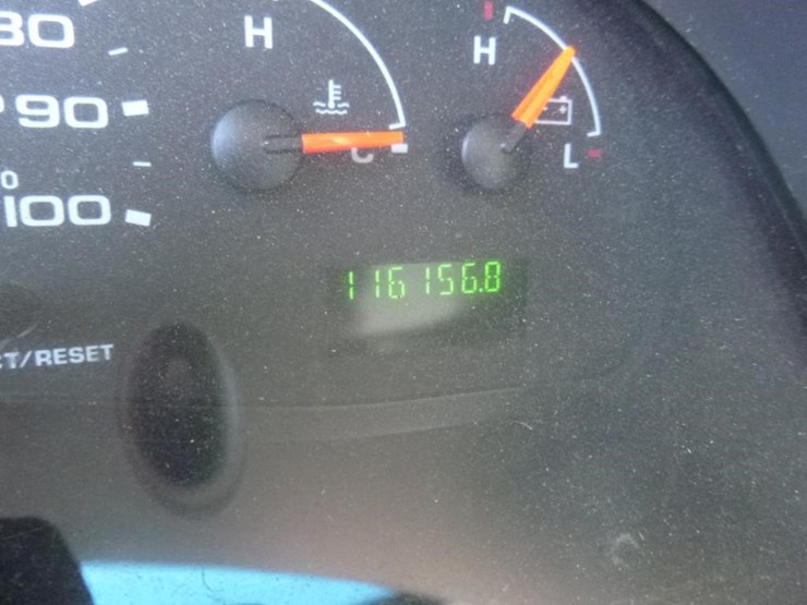 2008-ford-cargo-image-14