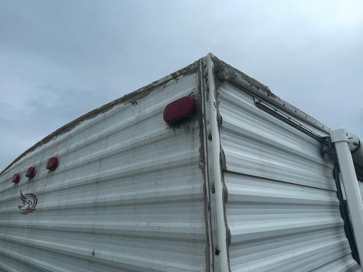 #4931-•-2001-jayco-qwest-27'-fifth-wheel-camper-(has-wi-title)-image-25