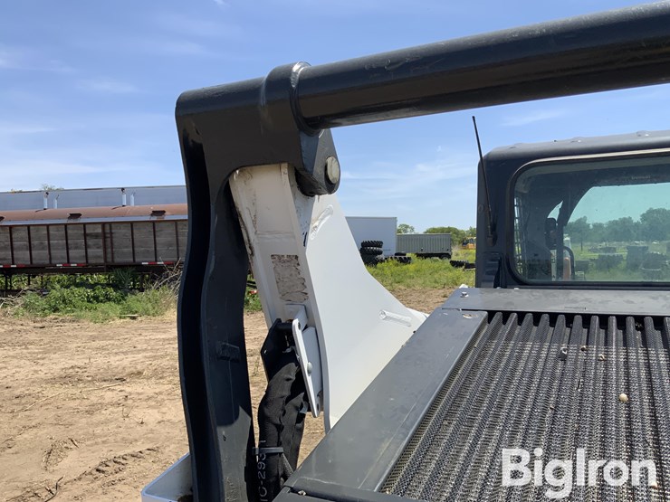 2023-bobcat-t76-image-20