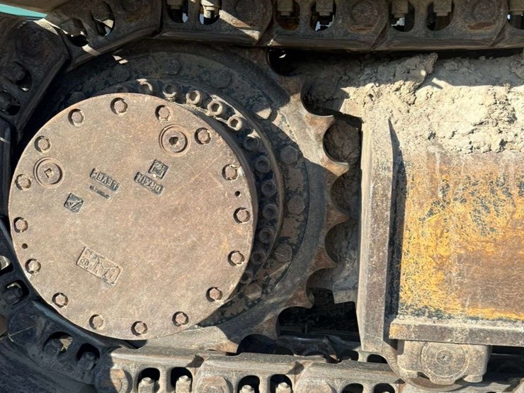 2014-caterpillar-336e-image-18