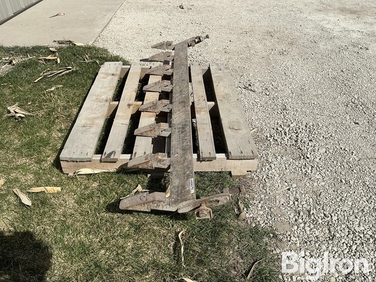 bobcat-bucket-attachment-image-8