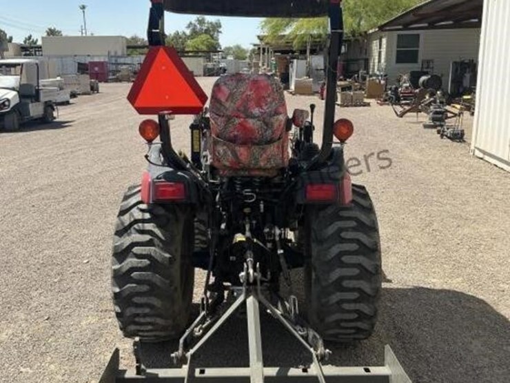 yanmar-sa424-loader-tractor-image-6