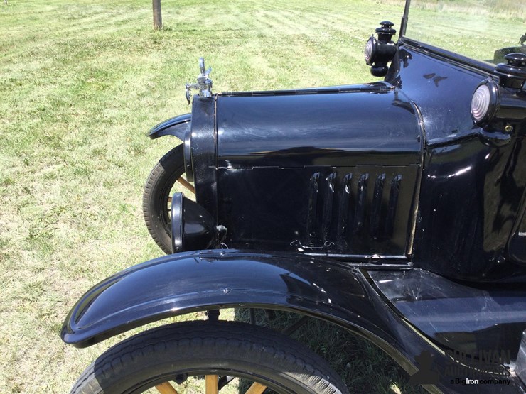 1920-ford-model-t-image-17