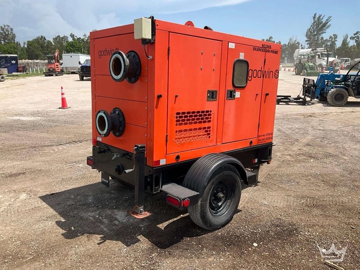 2018-godwin-nc150s-6in-silenced-dri-prime-towable-pump-image-3