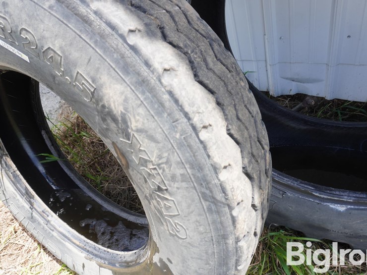 11r24.5-tire-image-7