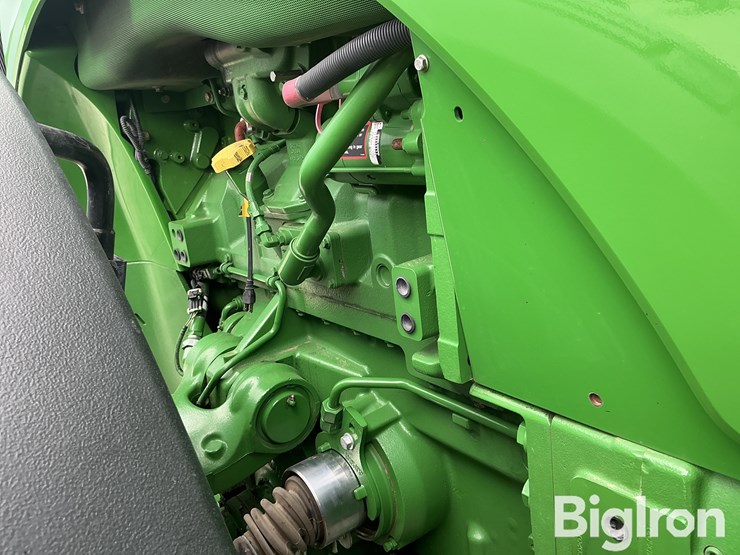2013-john-deere-8360r-image-17