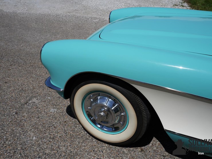 run-#99---1956-chevrolet-corvette-convertible-image-14