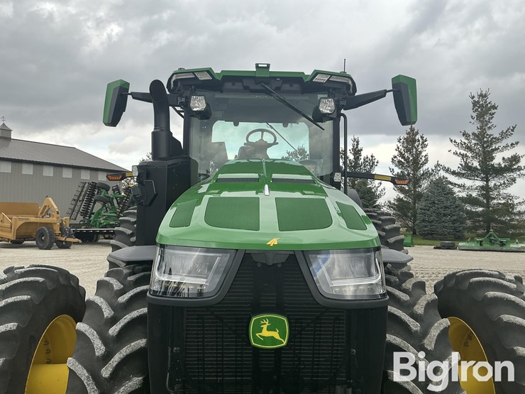 2023-john-deere-8r-410-image-12