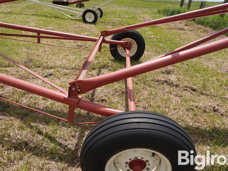 feterl-1062-auger-w/truck-hopper-image-13
