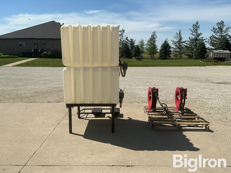 lincoln-eng-110-gal-oil-tank-w/-hose-reels-image-6