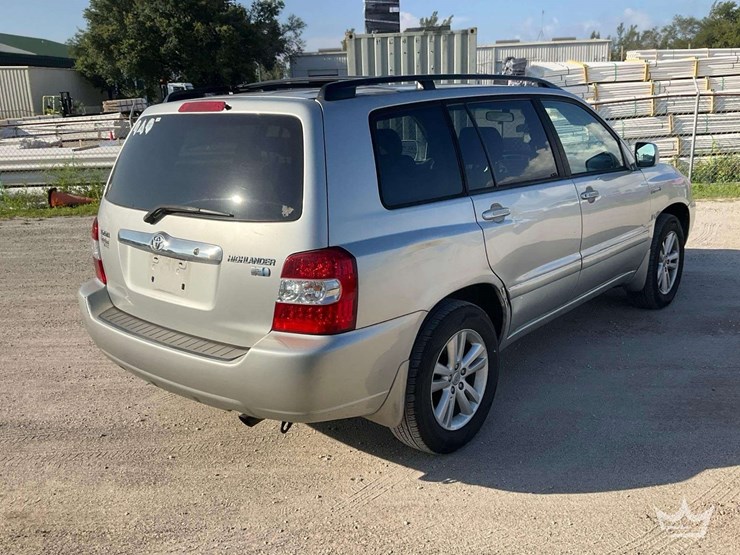 2006-toyota-highlander-image-3