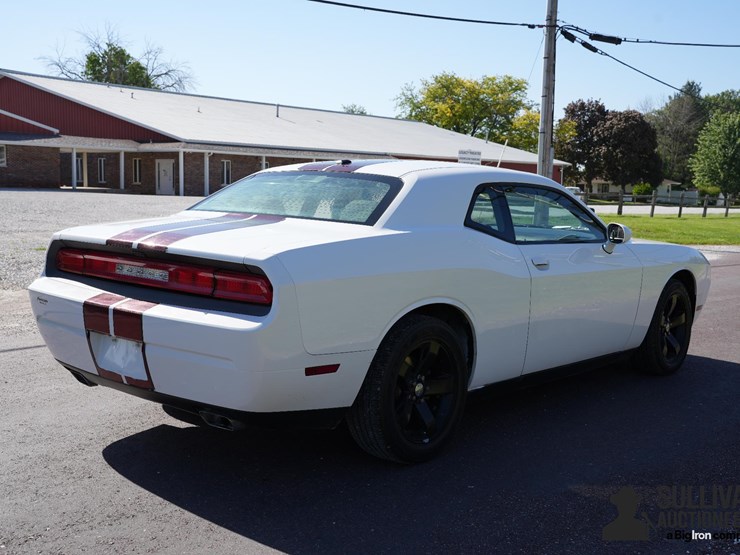 run-#59---2011-dodge-challenger-coupe-image-5