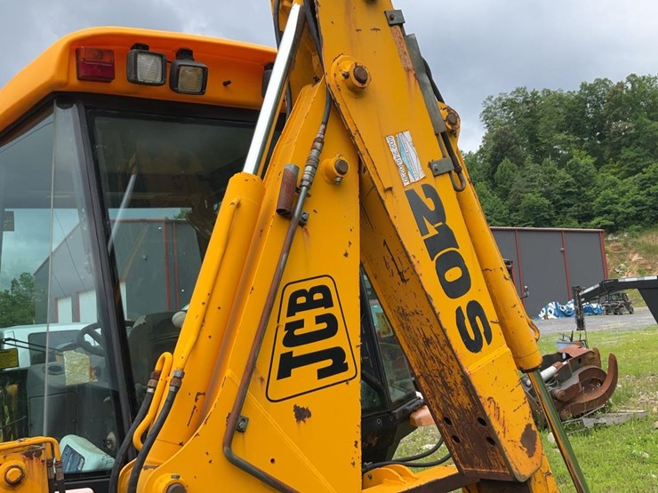 1998-jcb-210-image-29