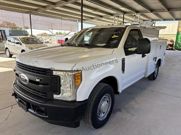 2017-ford-f250-image-4