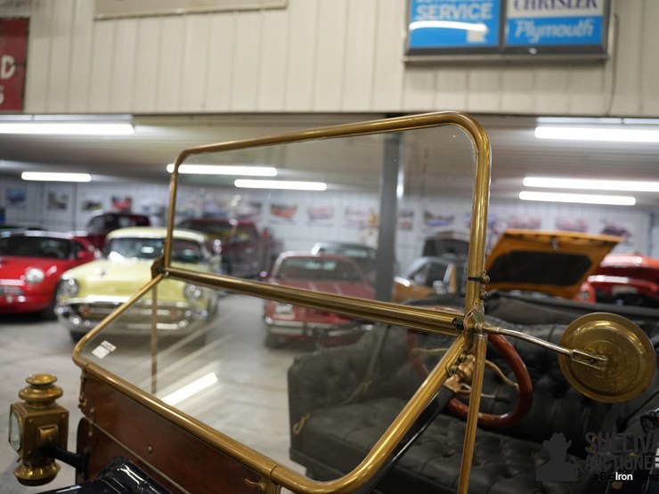 1911-ford-model-t-image-16