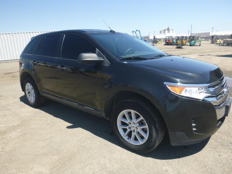 2013-ford-edge-image-2