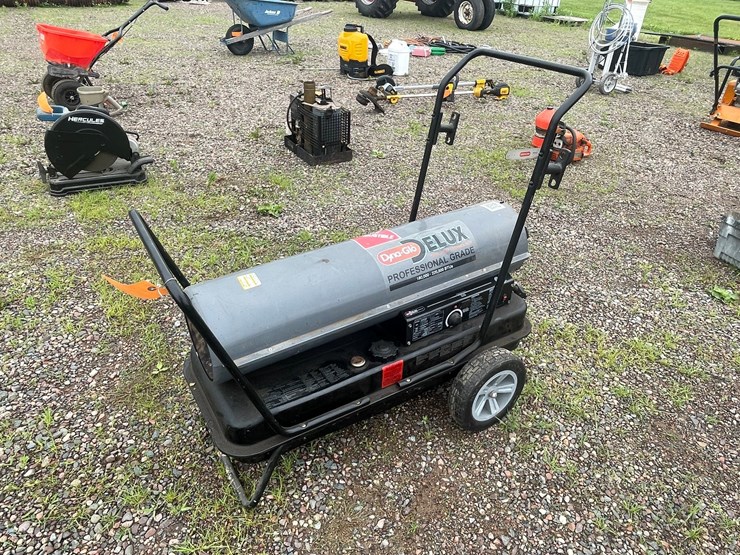#4945-•-dyna-glo-deluxe-dual-heat-torpedo-heater-image-1