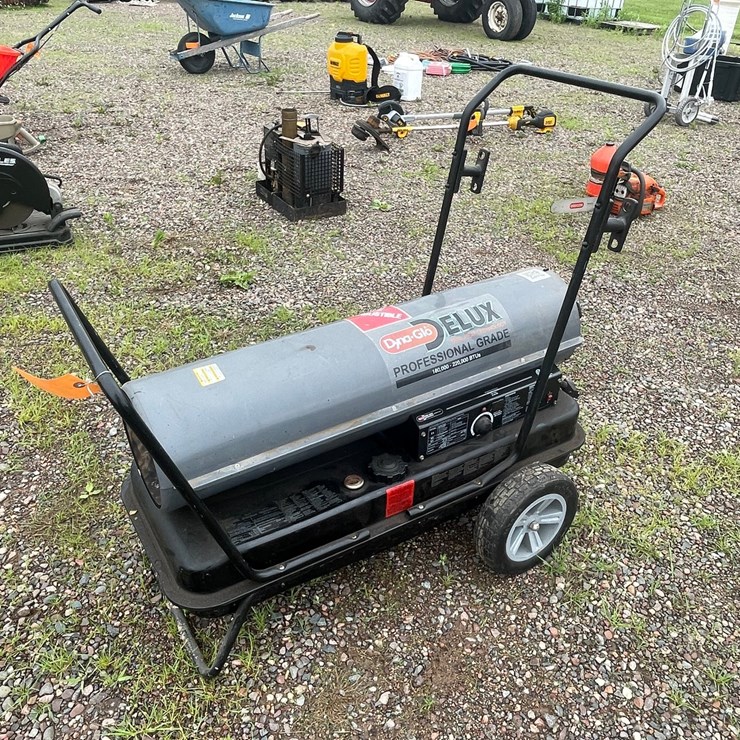 #4945 • Dyna-Glo Deluxe Dual Heat Torpedo Heater