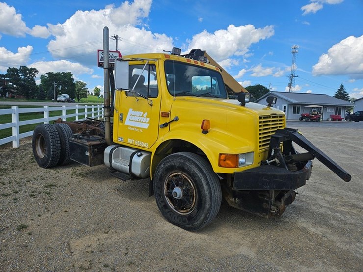 1992-international-4700-image-7