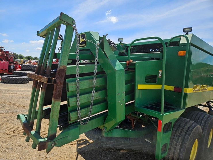 john-deere-100-image-26
