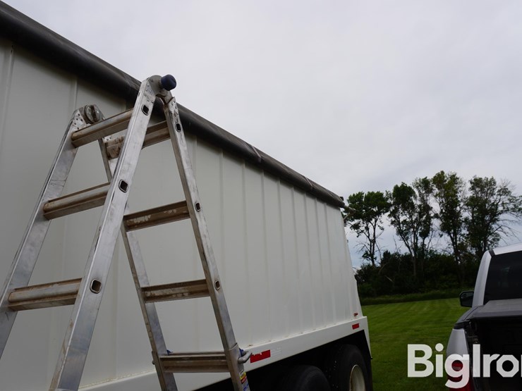 2001-tuff-lug-steel-hopper-32'-t/a-grain-trailer-image-17