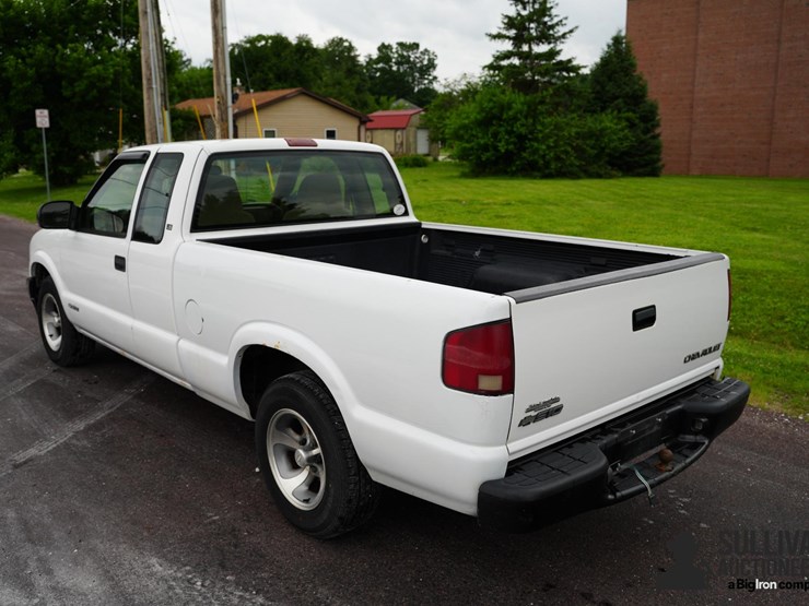 2001-chevrolet-s10-image-7