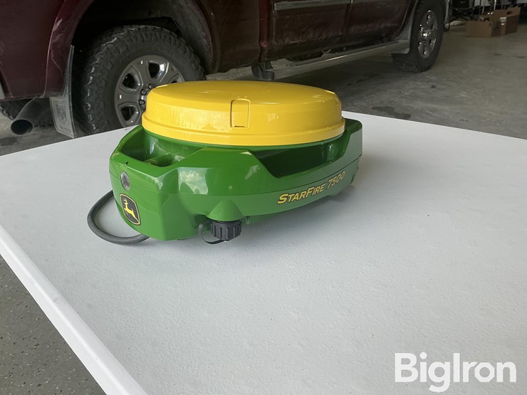 2024-john-deere-7500-image-1