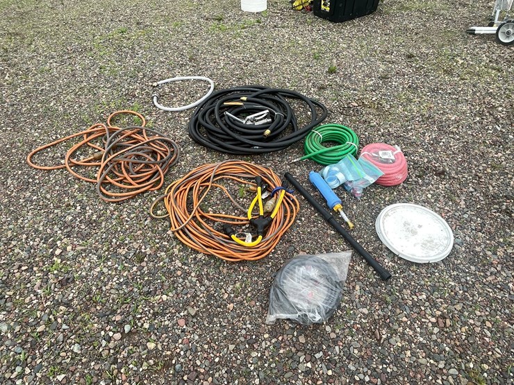 #4940-•-pile-of-hoses-and-extension-cords-image-2