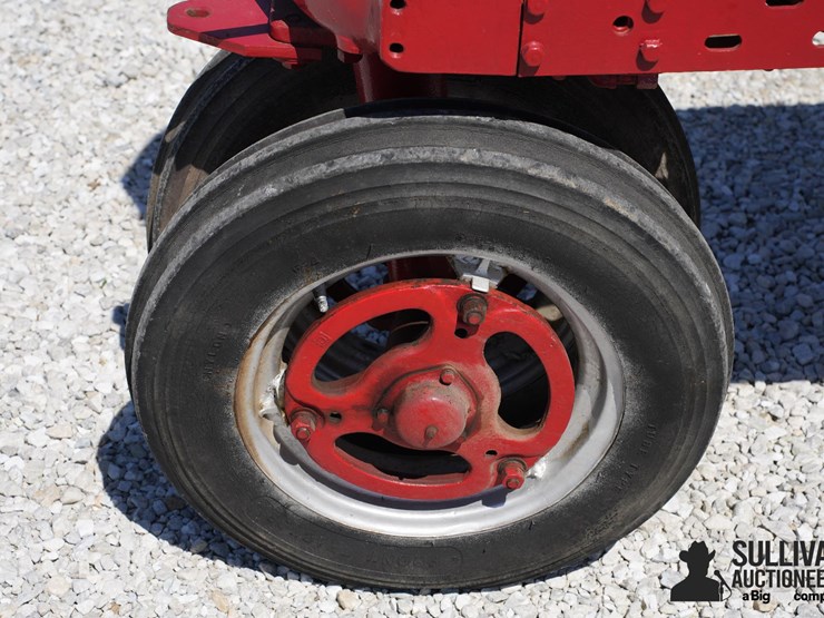 run-#166---farmall-h-2wd-tractor-image-9