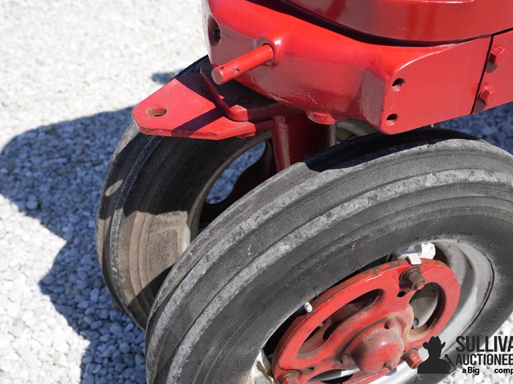 run-#166---farmall-h-2wd-tractor-image-10
