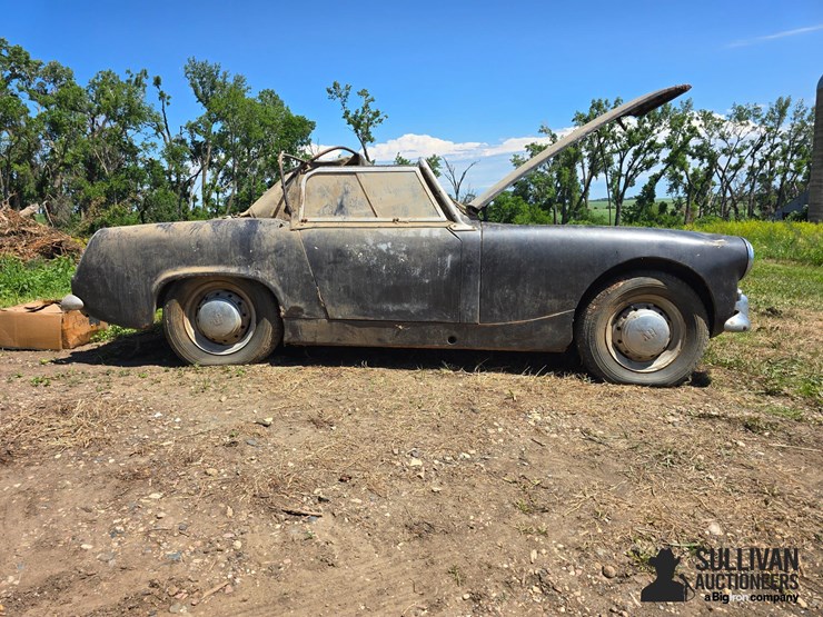 1963-austin-healy-sprite-2-door-convertible-image-4