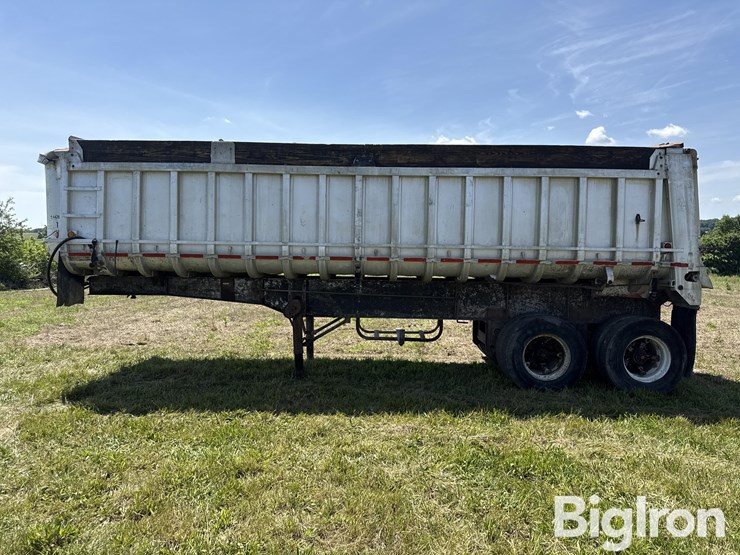 1971-fruehauf-end-dump-trailer-image-8